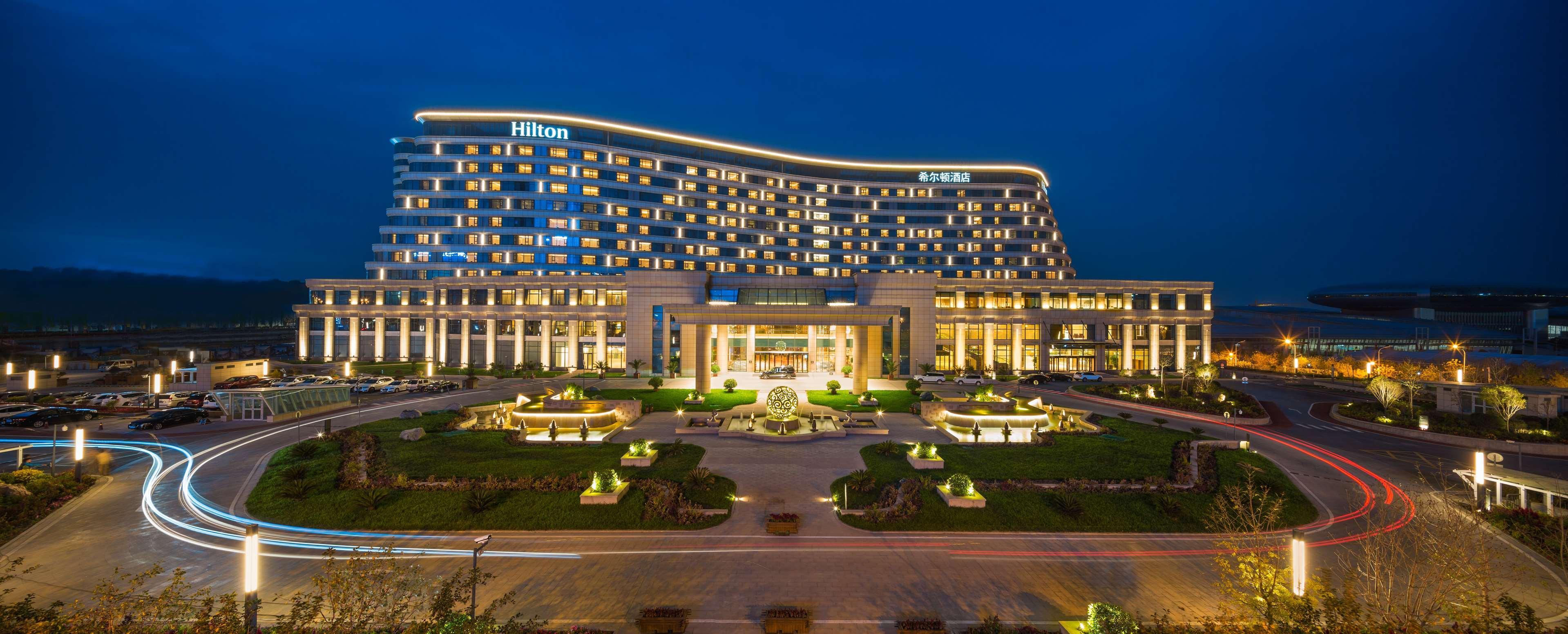 Hilton Urumtschi Exterior foto